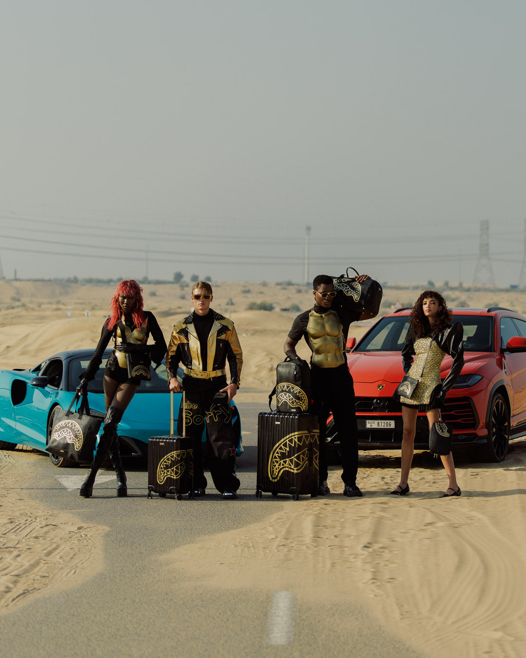 GOLD FANG BEACH TOTE